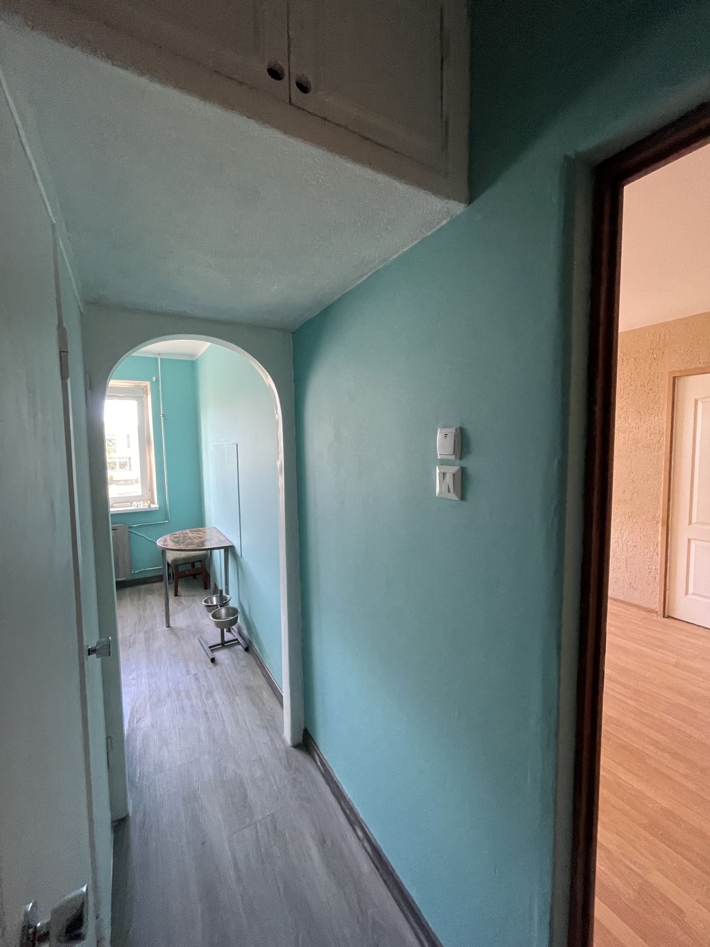 Kuumar OÜ Maalritööd Tartus, krohvimine ja pahteldamine, Värvimine Tartu